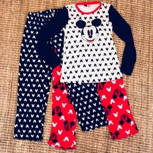 3 piece Women Disney Mickey Mouse set